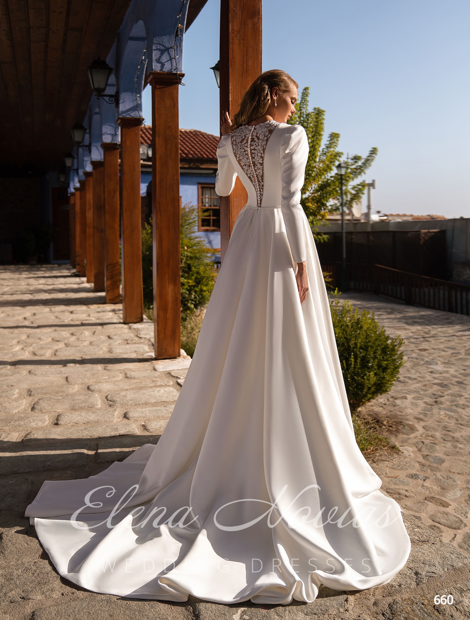 Свадебные платья 660 3